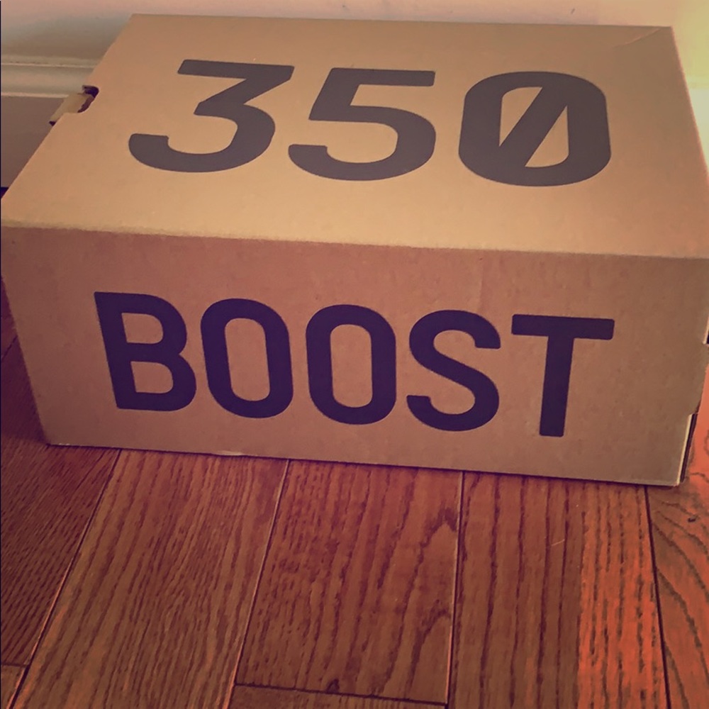 Size 5 Yeezy Boost 350 Sesame